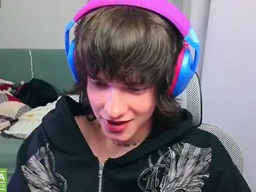 Stripchat Live Sex Cam of LeonBoykisser
