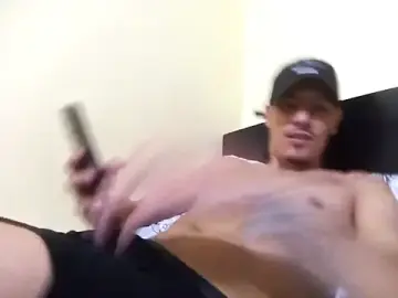 Stripchat Free Porn Cam of lok2321