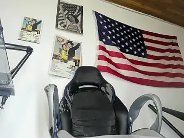 Stripchat Best live sex cam show of charlie_hotxxx
