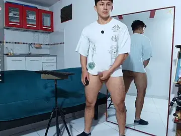 Stripchat Best Webcam of jacques_cardiet