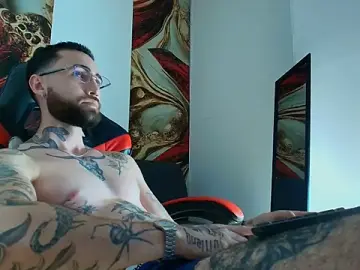 Stripchat Adult Webcams of Luke_davis01