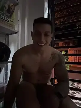 Stripchat Best live sex cam show of OliverWest04
