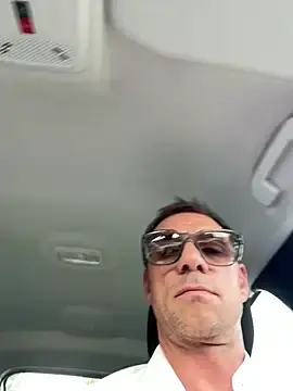 Stripchat Sex Cam of Pierluigi78