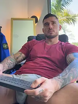 Stripchat Adult Webcams of DimitriSullivan_