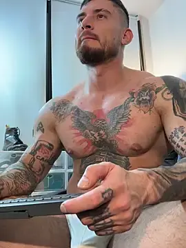 Stripchat Nude Webcam of DimitriSullivan_