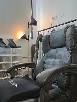 Stripchat Live Sex Cam of DimitriSullivan_