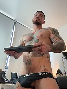 Stripchat Live Porn of DimitriSullivan_
