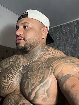Stripchat Free Live Porn of criss_zander292