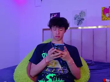 Stripchat Best live sex cam show of Juanmres