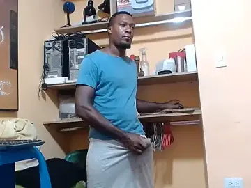 Stripchat Watch Live Sex Cams of kurtbigcock