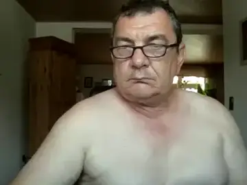 Stripchat Adult Webcam of Nobbie444