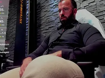 Stripchat Free Live Porn of David_Big_Daddy