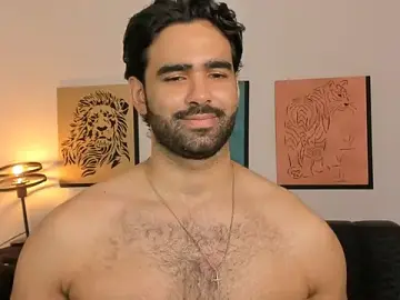 Stripchat Sex Cam of Brad_Martin