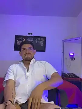 Stripchat Live Sex of williamsmiiths16