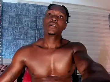 Stripchat Nude Webcam of DannSmmith