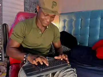 Stripchat Best Webcam of DannSmmith