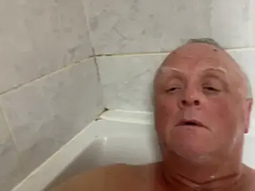 Stripchat Adult Webcam of bigbadjon69