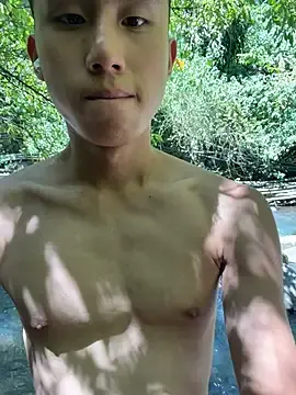 Stripchat Adult Webcam of Benson18y