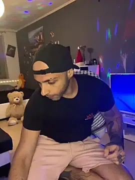 Stripchat Watch Live Sex Cams of Mohdollmen