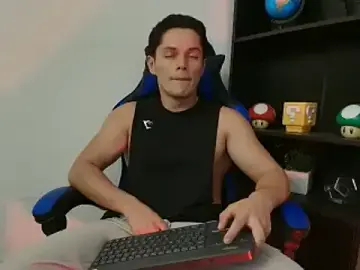 Stripchat Watch Live Sex Cams of Erick_Wallace