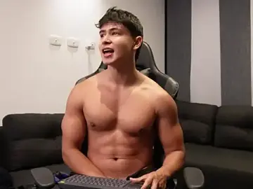 Stripchat Adult Webcams of Bray_Kevin