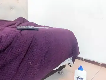 Stripchat Watch Live Sex Cams of oliver_price1