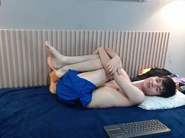 Stripchat Free Porn Cam of maxim_rod