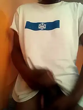 Stripchat Live Sex of Tearain84