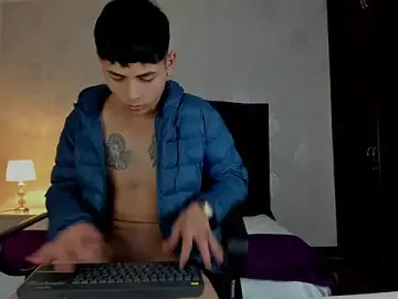 Stripchat Sex Chat of Liam_Adamms
