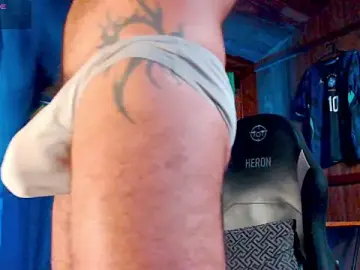 Stripchat Sex Cam of PedroMancini