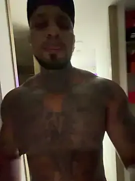 Stripchat Nude Webcam of zaiin_diesel