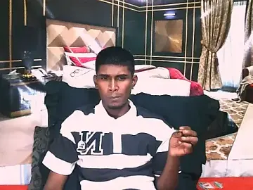Stripchat Sex Cam of IndianThuggin