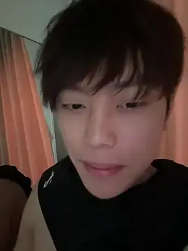 Stripchat Adult Webcam of Ethan_64724