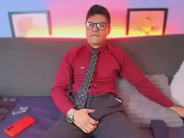 Stripchat Free Live Porn of AquilesTaylor