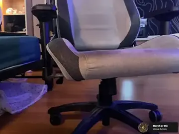 Stripchat Live Sex Cam of paulvelvet