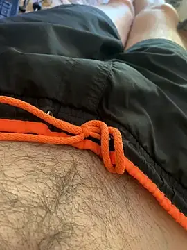 Stripchat Adult Webcam of MuzzyFacing