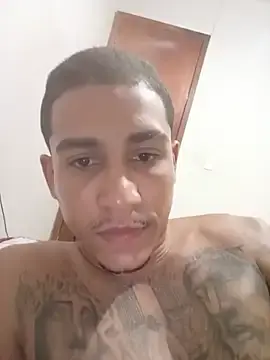 Stripchat Adult Webcam of gui_carioca7