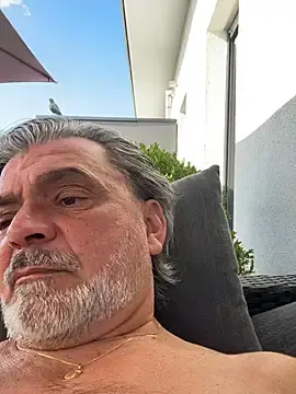 Stripchat Live Sex of ramoon1965