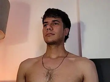 Stripchat Adult Webcam of Derek_stud_