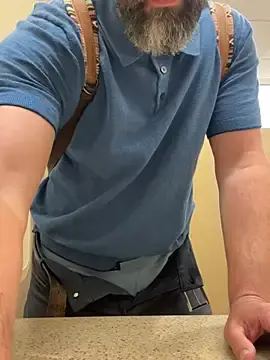 Stripchat Watch Live Sex Cams of plaintreebull