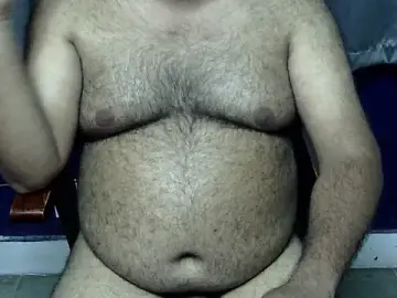 Stripchat Free Porn Cam of hairysubcub_70