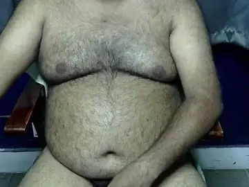 Stripchat Live Sex of hairysubcub_70
