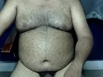 Stripchat Live Sex of hairysubcub_70