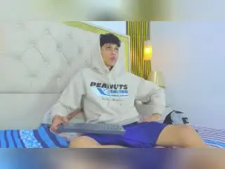 Xlovecam Live Porn of JaySecret
