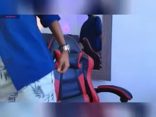 Xlovecam Live Sex of AlanColthon