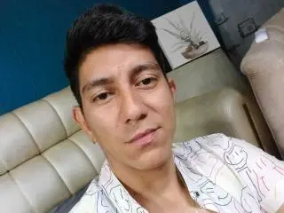 Xlovecam Nude Webcam of SanderNoah