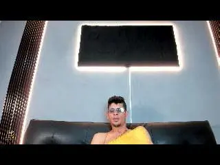 Xlovecam Adult Webcam of SexSauvage69