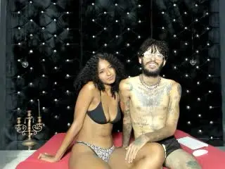 Xlovecam Adult Webcam of JeniferandBenn
