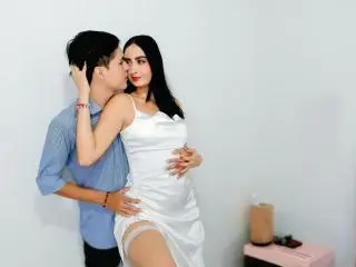 Xlovecam Adult Webcam of MeganAndKen
