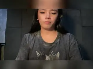 Xlovecam Free Live Porn of ClaudiaJohnson